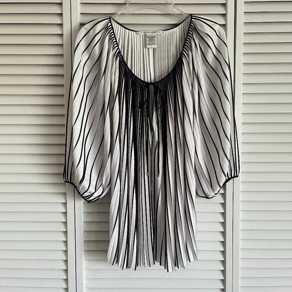 Diane Von Furstenberg DVF New Keoni blouse white & black stripe women’s size 0